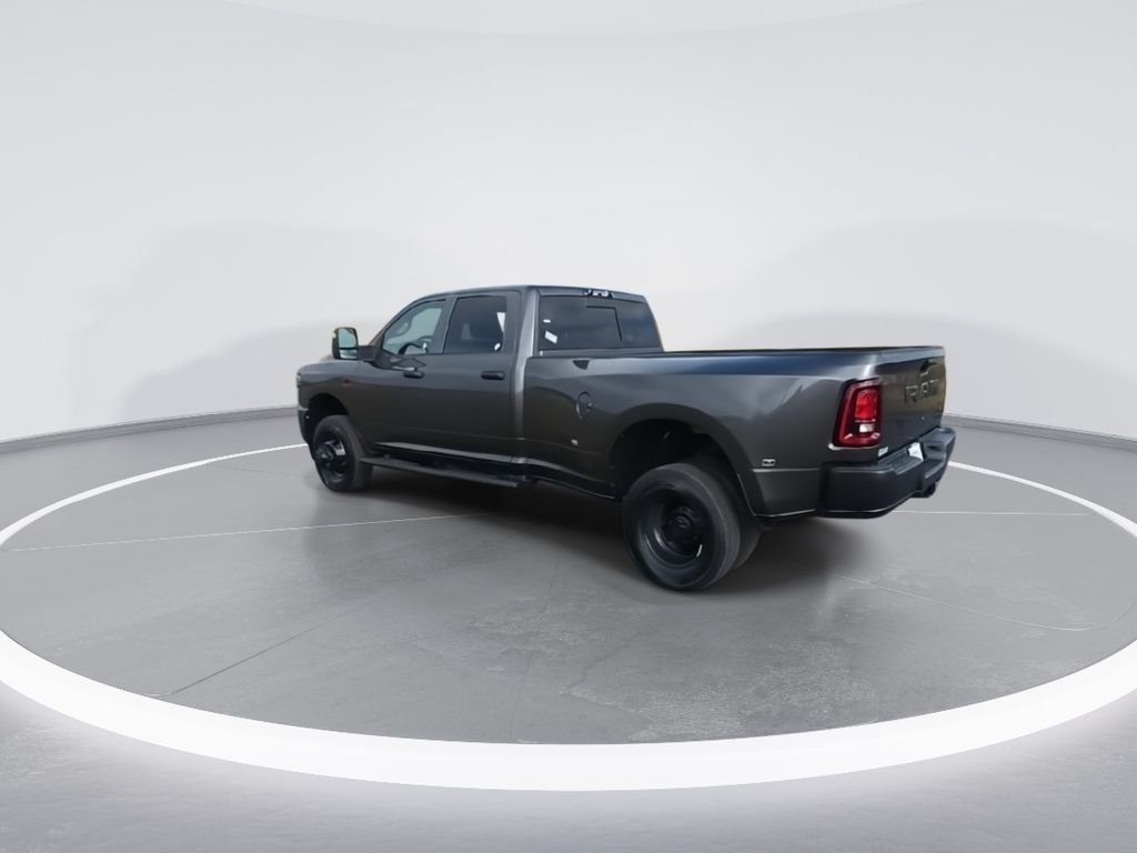 2026 RAM 3500 Tradesman - Photo 6