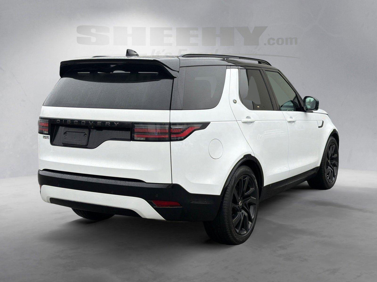 Used 2024 Fuji White Land Rover Dynamic SE image 12