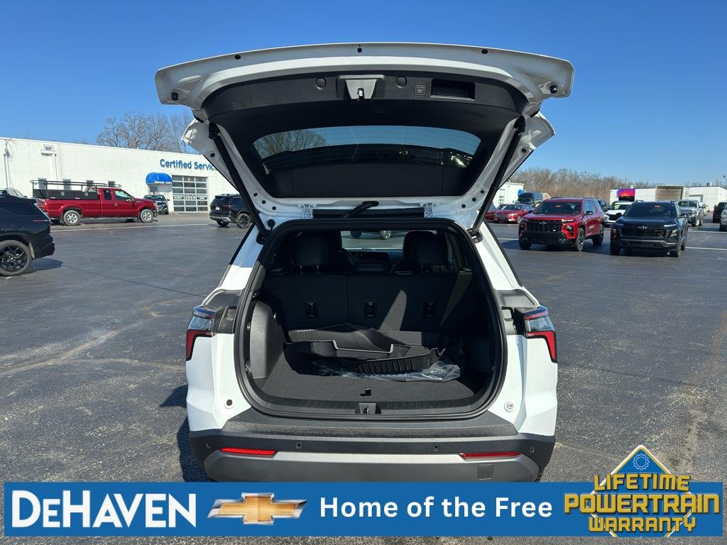 2026 Chevrolet Equinox LT - Photo 23