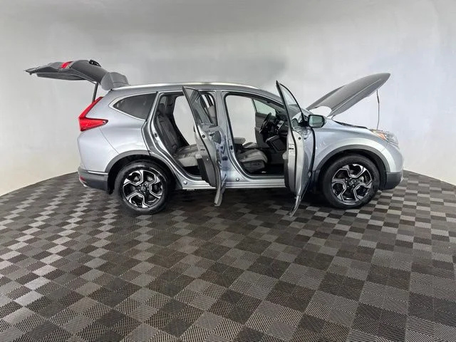Certified Used 2018 Silver Honda Touring image 14