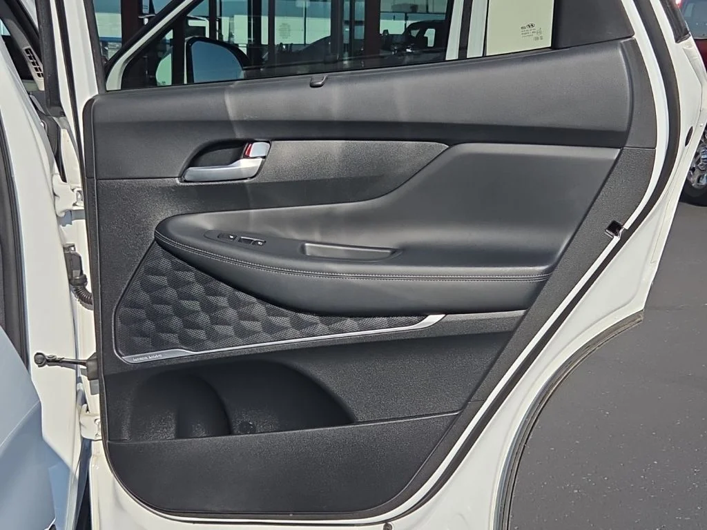 2021 Hyundai Santa Fe Limited - Photo 16