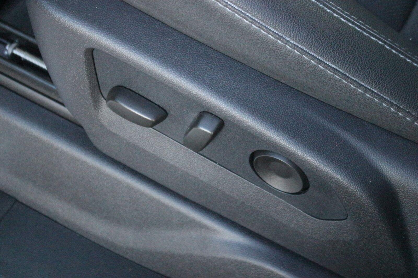 Used 2026 Sterling Metallic GMC SLT image 19