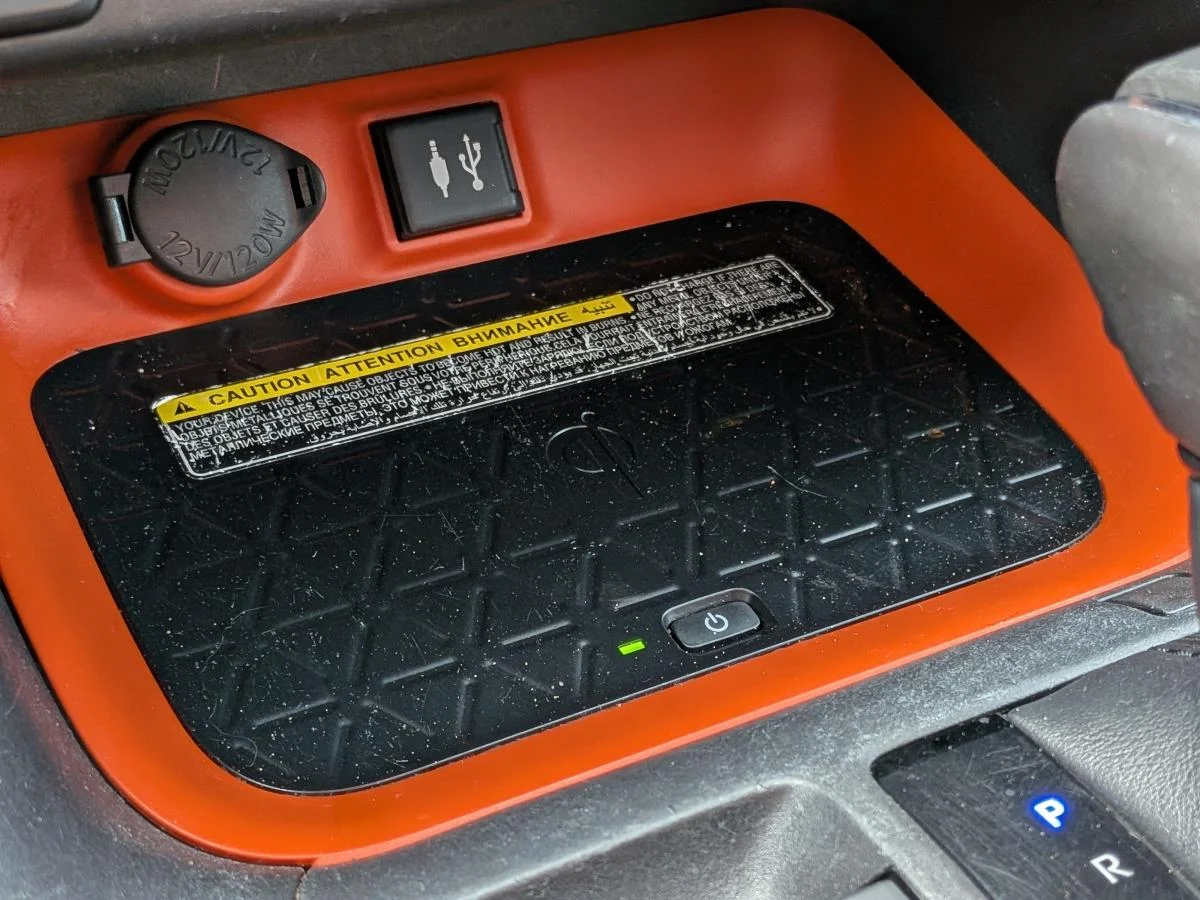 Used 2019 Blue Toyota Trail image 19
