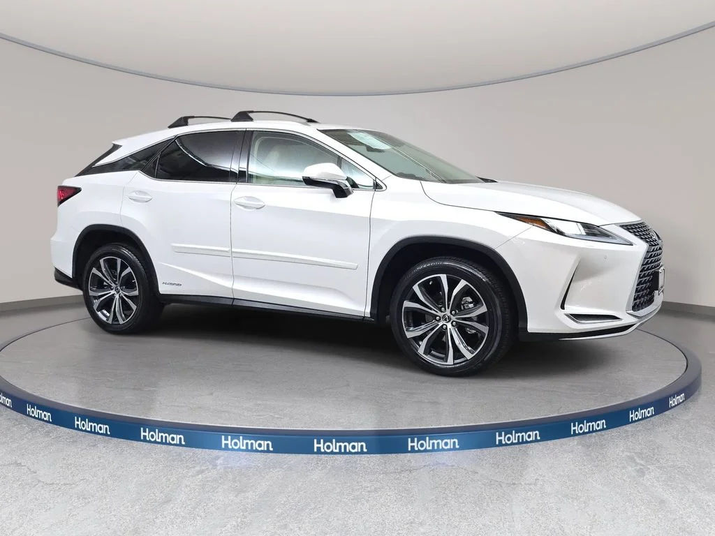 Used 2022 White Lexus 450h image 4
