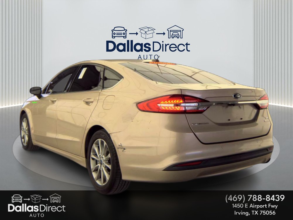 Used 2017 White Gold Ford SE image 8