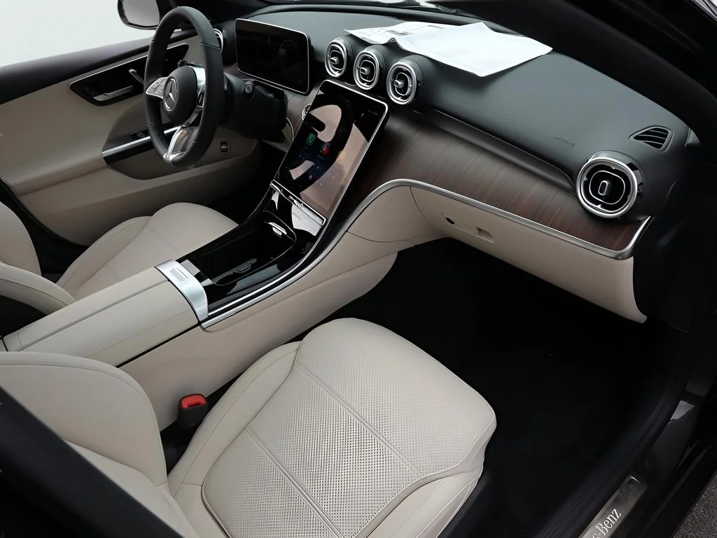2026 Mercedes-Benz C-Class Sedan C 300 - Photo 13