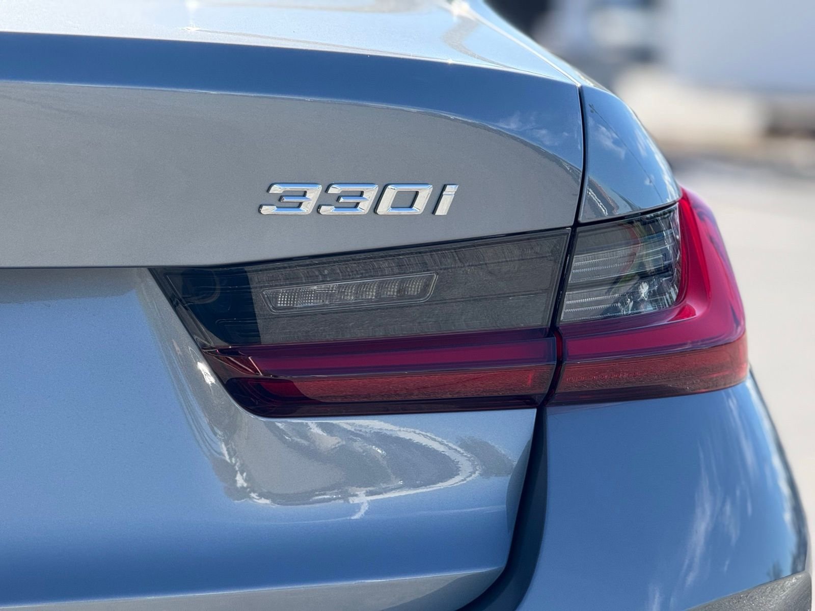 2026 BMW 3 Series 330i - Photo 14