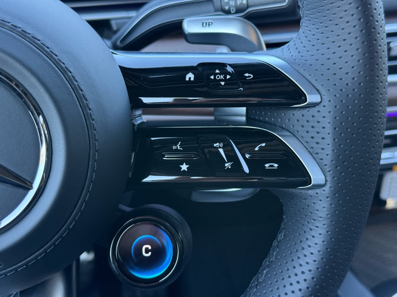 New 2026 MANUFAKTUR Alpine Grey Mercedes-Benz AMG® GLE 53 image 21