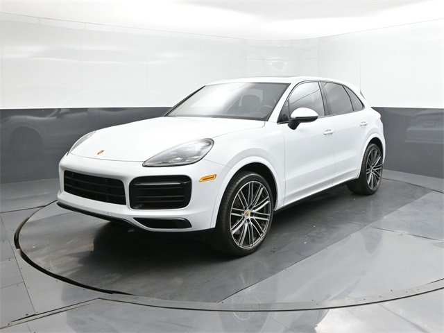 2023 Porsche Cayenne Base