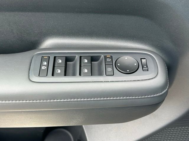 Used 2024 Silver Hyundai SEL image 22