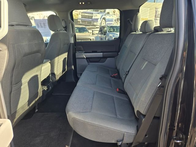 Certified Used 2025  Ford XLT image 9