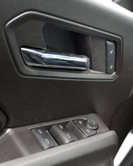 2024 Chevrolet Colorado LT - Photo 12