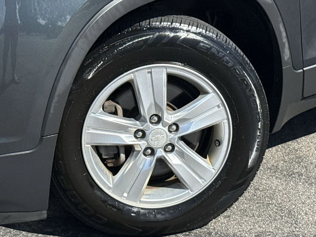 Used 2016 Gray Chevrolet LT image 10