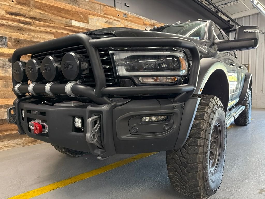 Used 2023 Diamond Black Ram Laramie image 10
