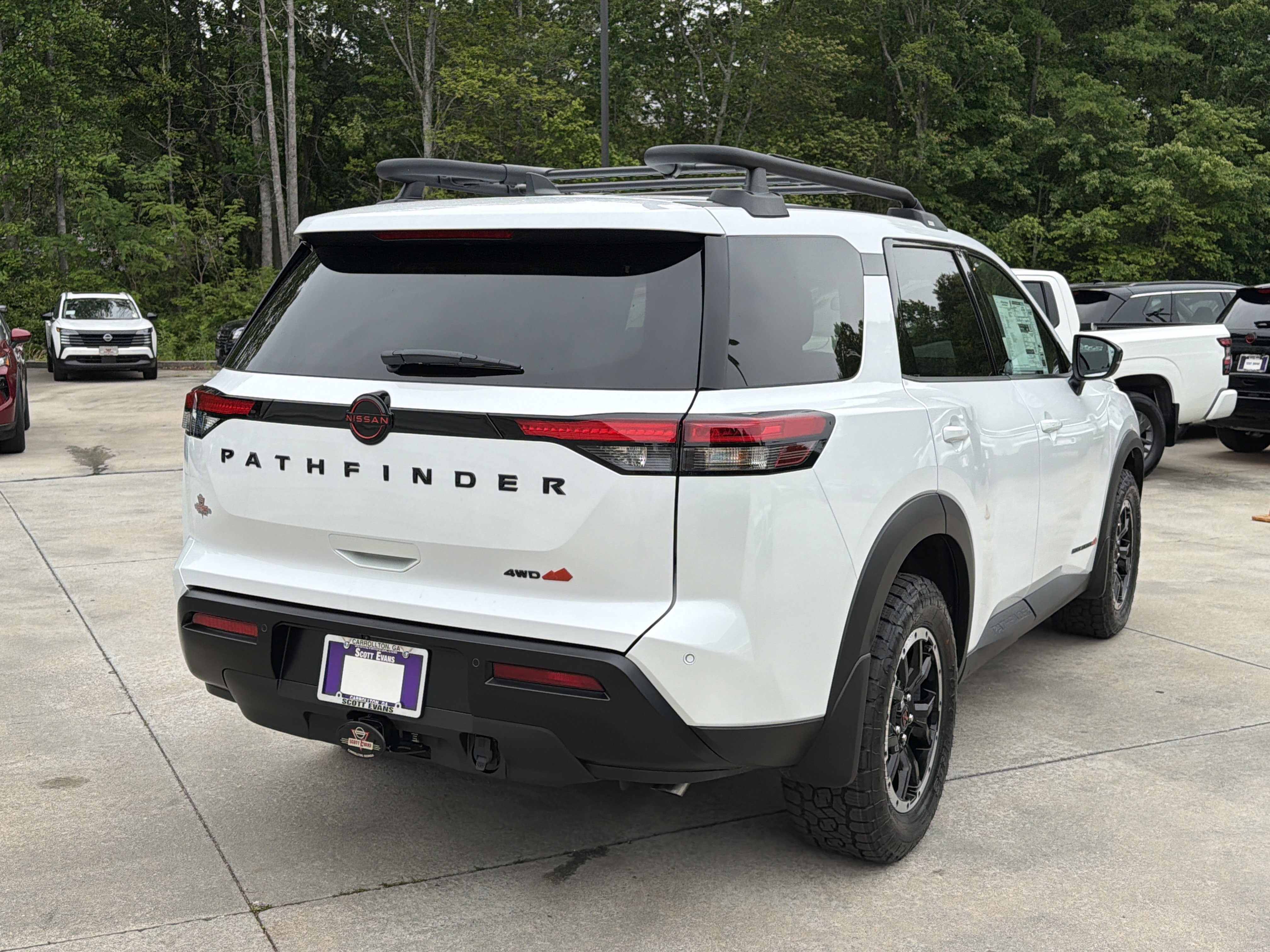 New 2026 Everest White Pearl Tricoat Nissan Rock Creek image 8