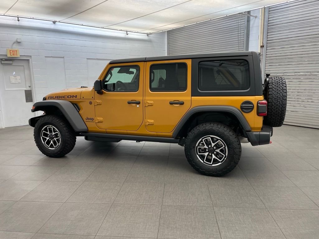 New 2026 Goldilocks Exterior Paint Jeep Rubicon image 5