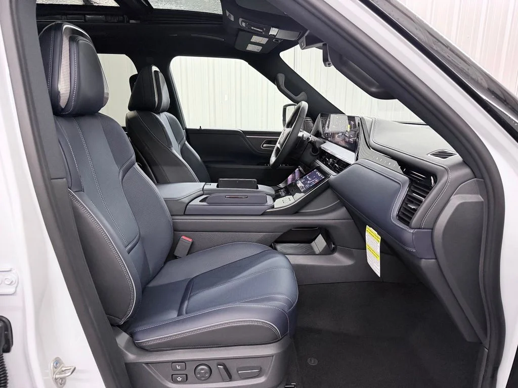New 2027 RADIANT WHITE INFINITI Sport 4WD image 53
