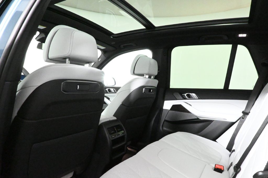 2026 BMW X5 40i - Photo 34