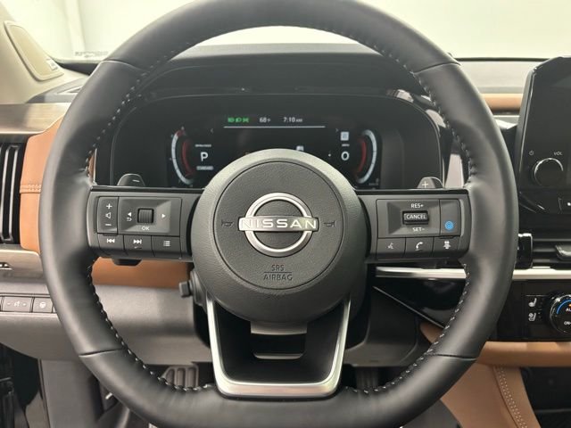 Used 2025 Black Nissan Platinum image 20