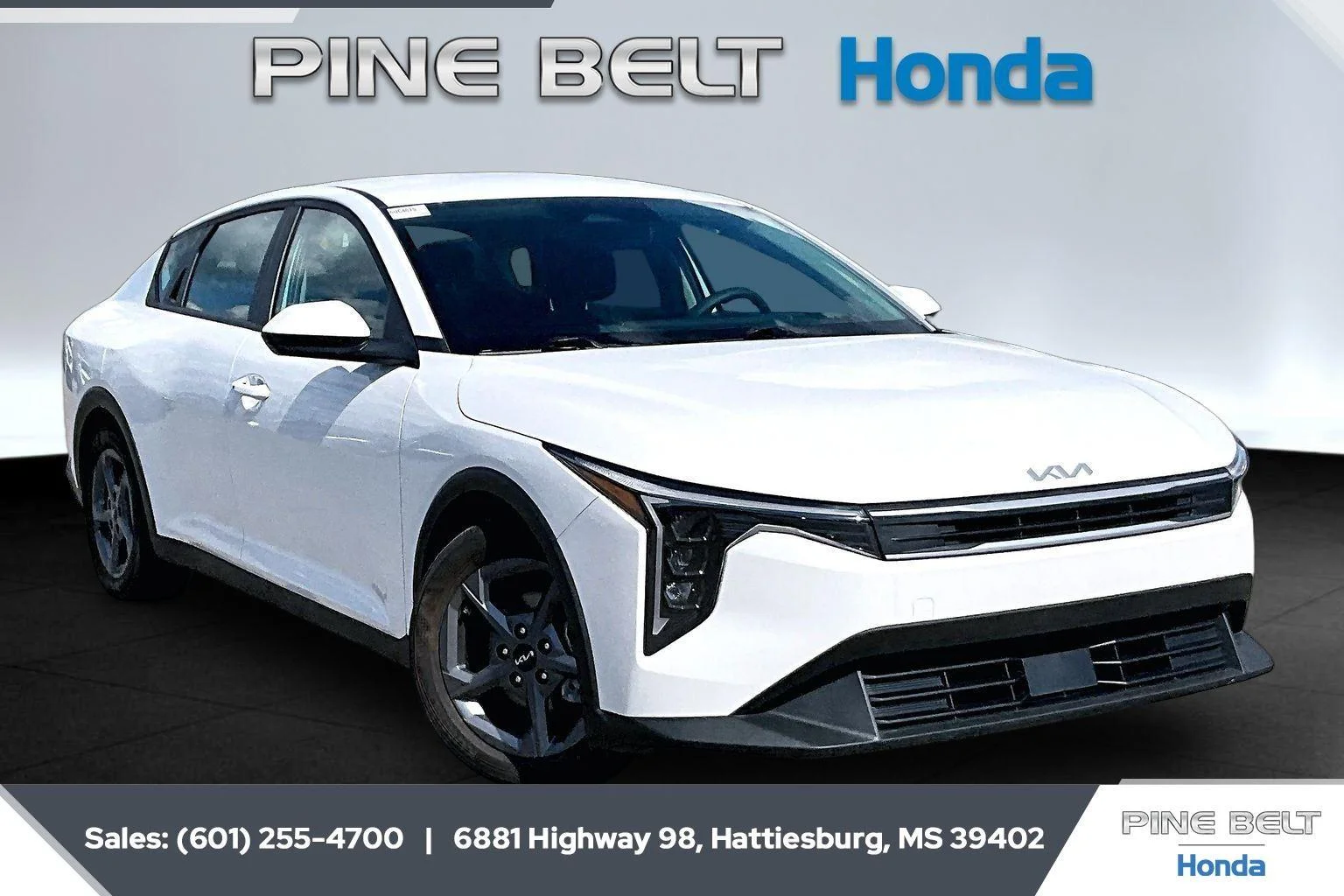 2025 Kia K4 LXS AT's photo