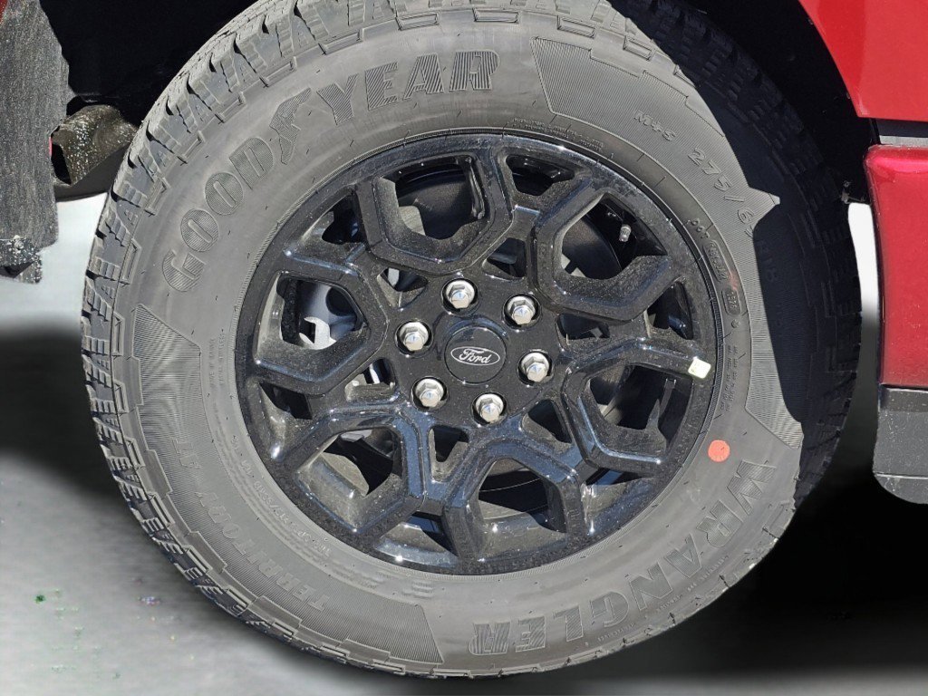 New 2026 Ruby Red Metallic Tinted Clearcoat Ford XLT image 18
