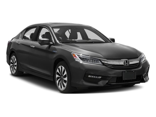 Certified Used 2017 Lunar Silver Metallic Honda Touring image 6