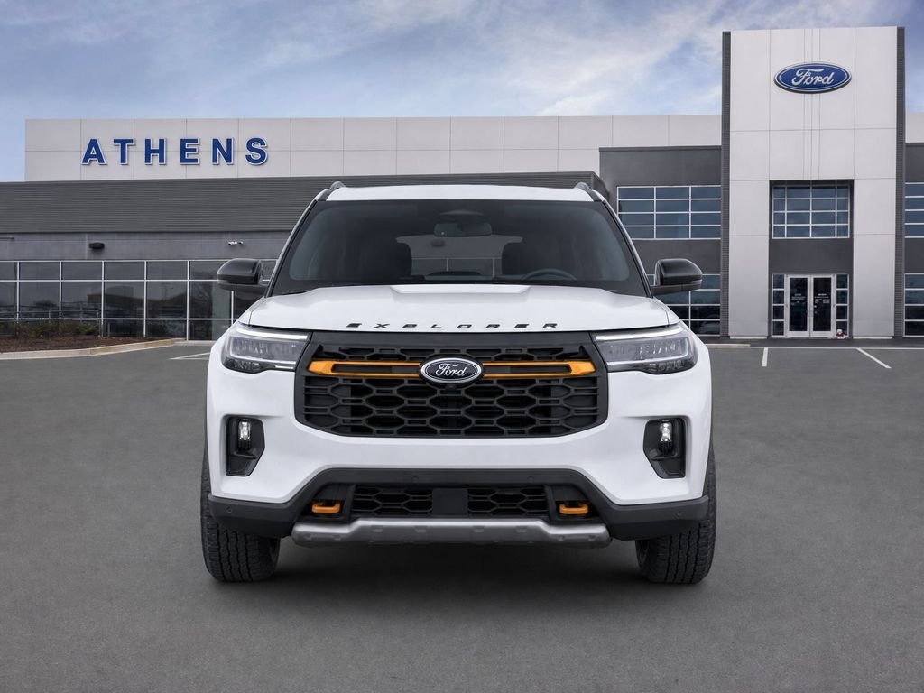 New 2026 Space White Metallic Ford Tremor® image 5