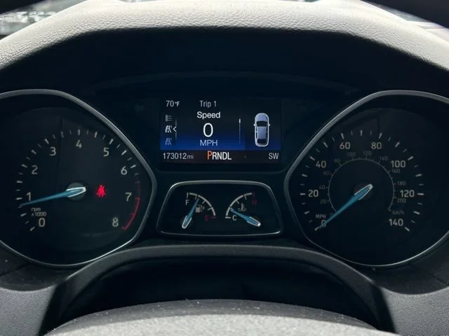 Used 2016 Gray Ford SE image 29