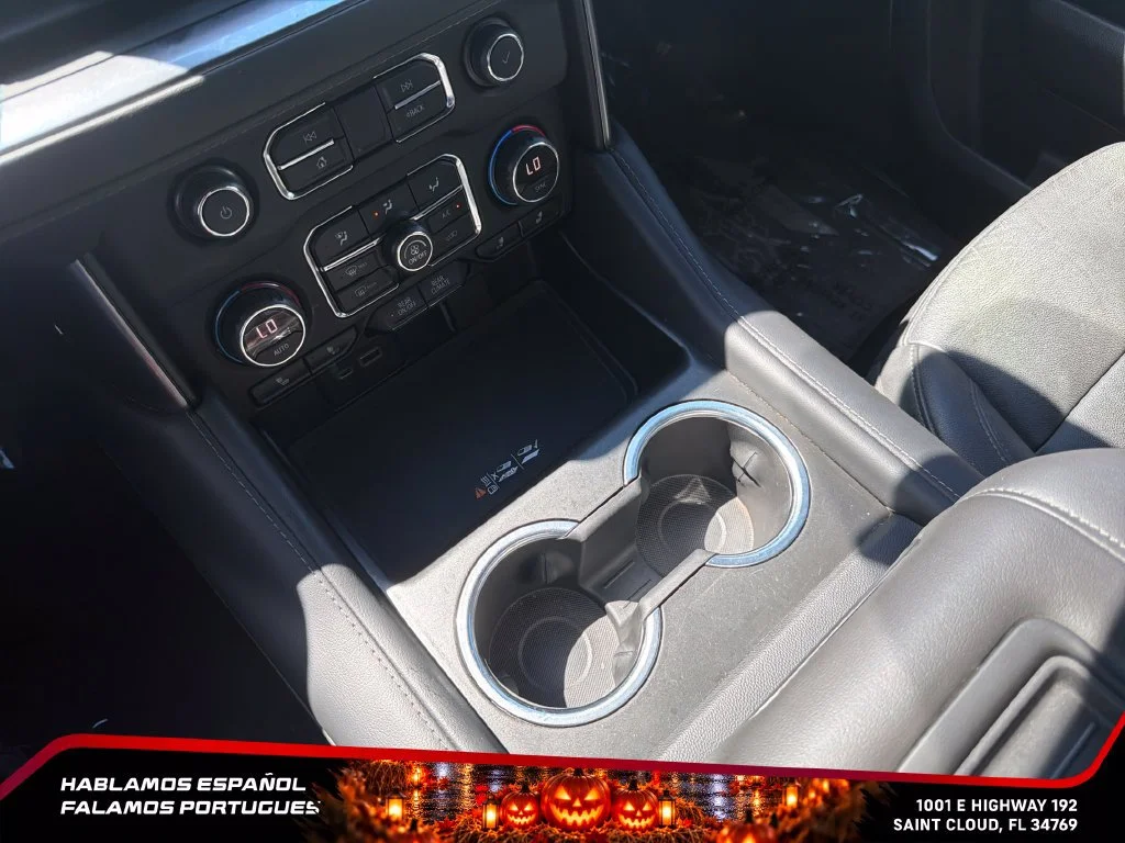 Used 2022 BLACK Chevrolet Z71 image 26