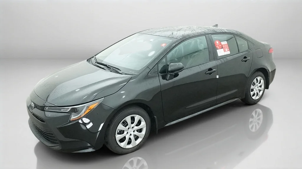 New 2027 Inked Toyota LE image 2