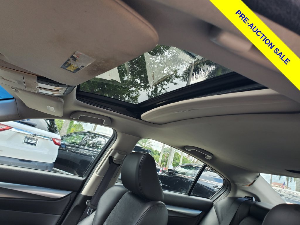 Used 2010 White Acura 3.5 image 16