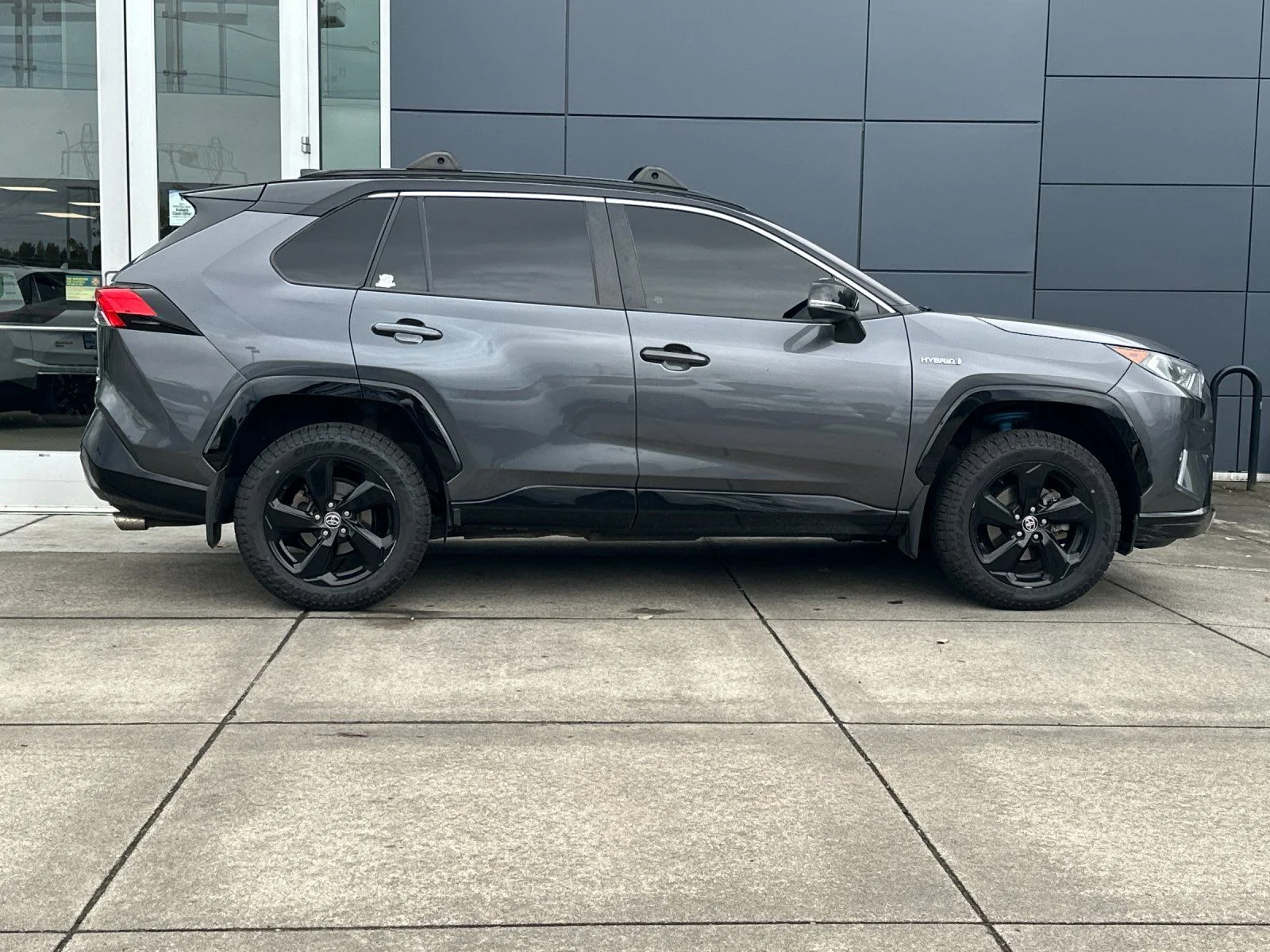 Used 2021 Midnight Black Metallic Toyota XSE image 2