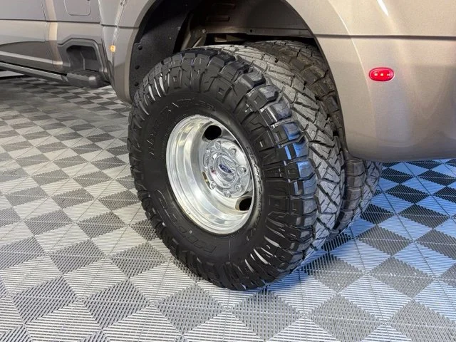 Used 2023 Gray Ford LARIAT image 68
