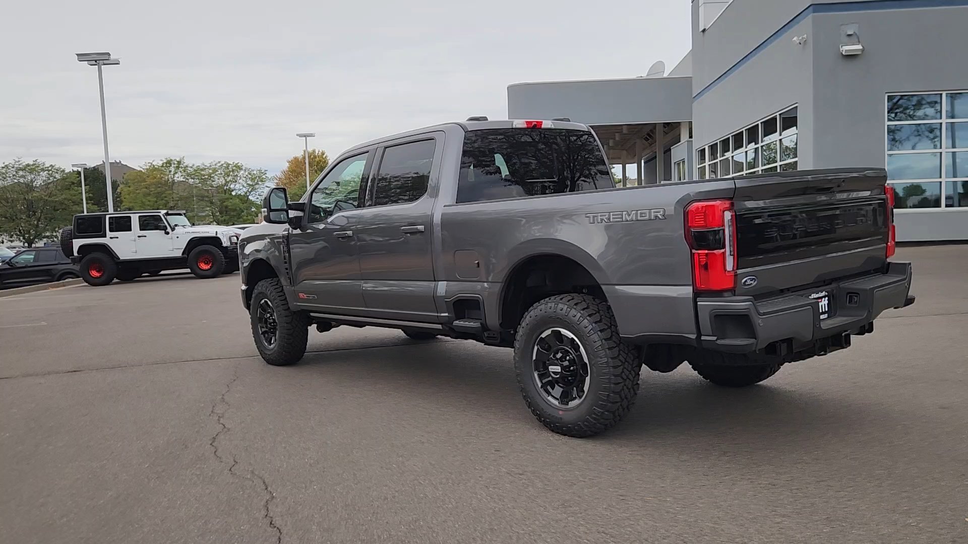 New 2026 Carbonized Gray Metallic Ford Platinum image 21