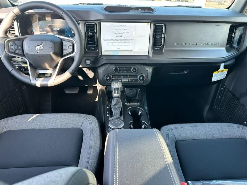 New 2026 Velocity Blue Metallic Ford Big Bend 4 Door 4x4 image 5