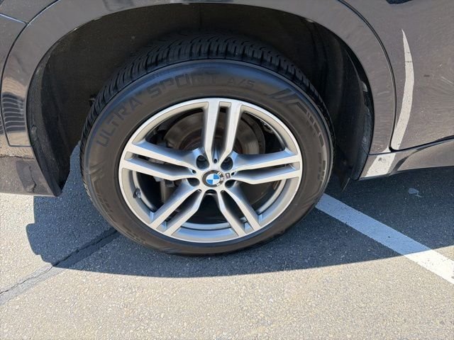 Used 2016 Black BMW xDrive35i image 27