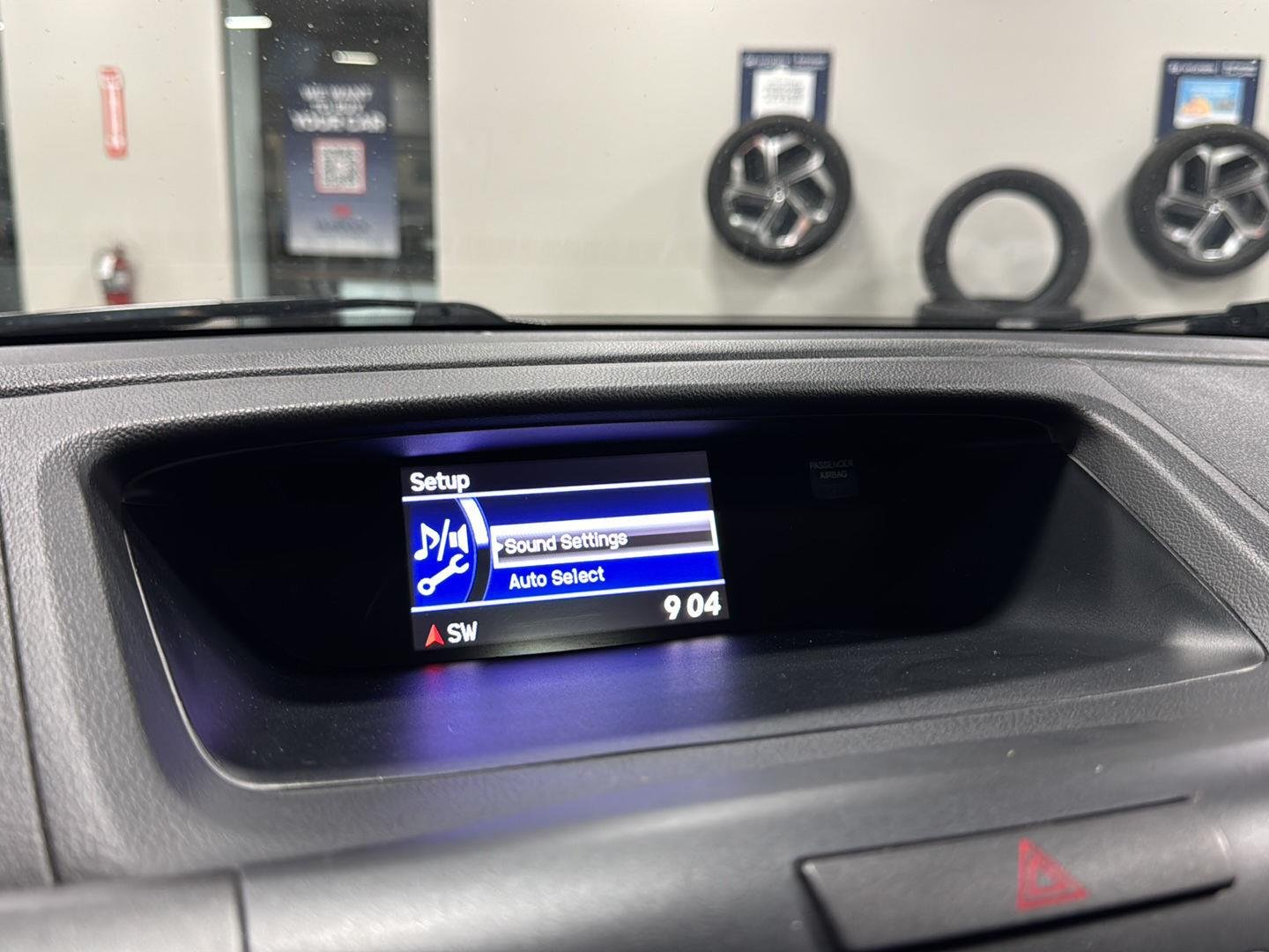 Used 2012 GREEN Honda EX-L image 32