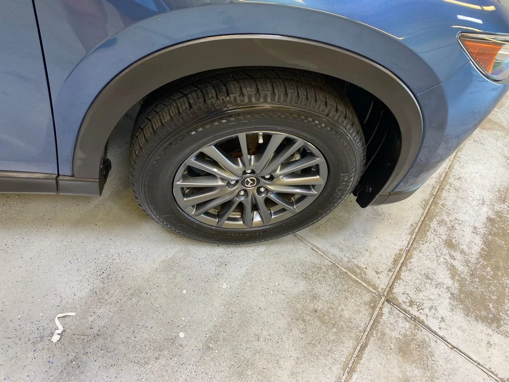 Used 2019 Blue Mazda Touring image 14