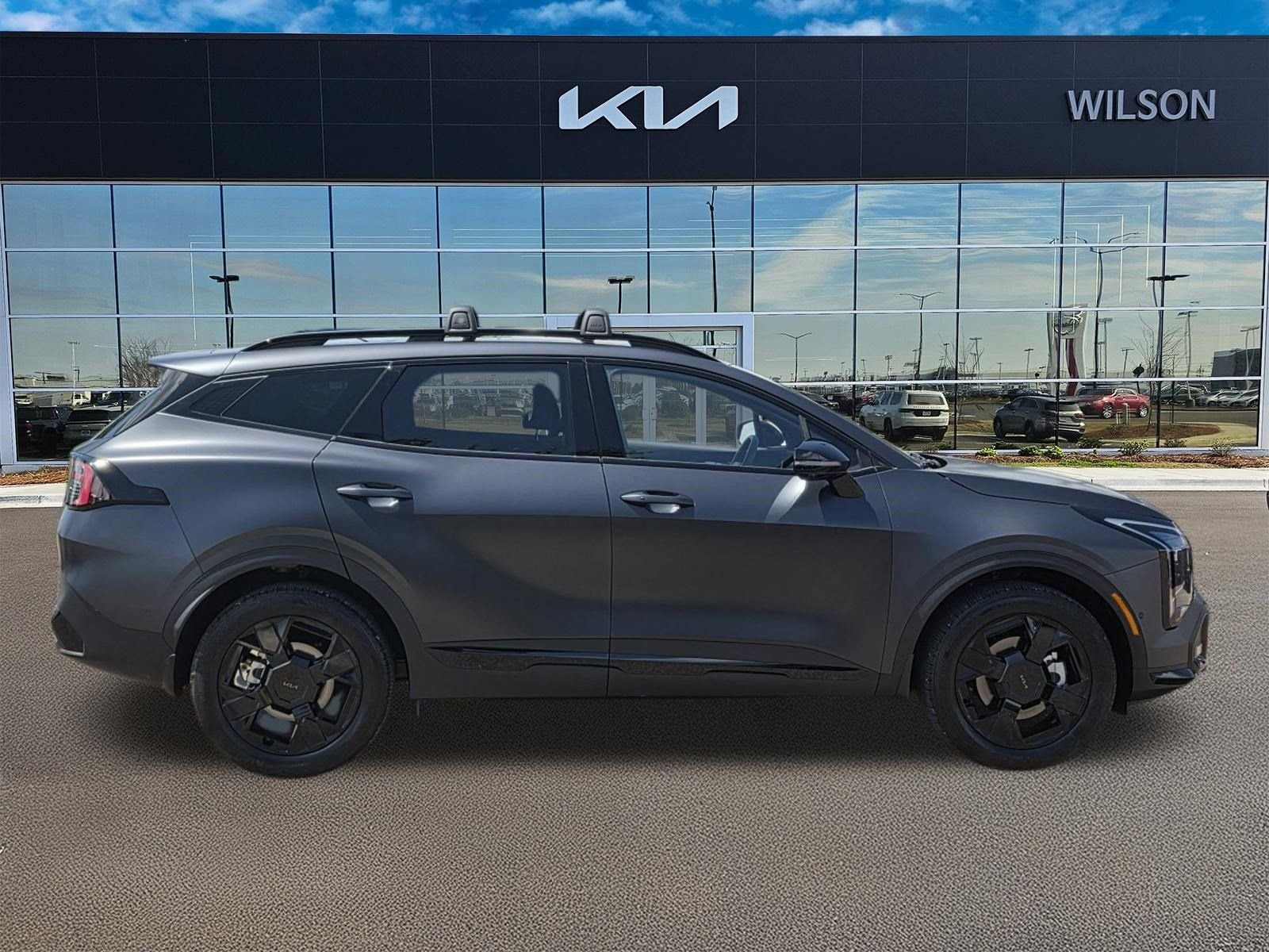 Used 2026 Black Kia X-Line image 3