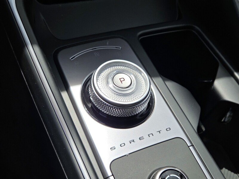 New 2026 Steel Gray Kia EX image 15