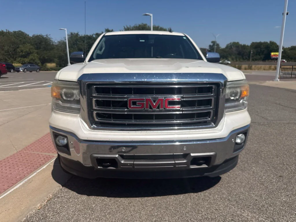Used 2014 White GMC SLT image 2