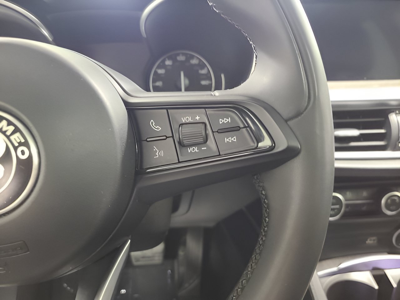 2021 Alfa Romeo Stelvio Ti - Photo 26
