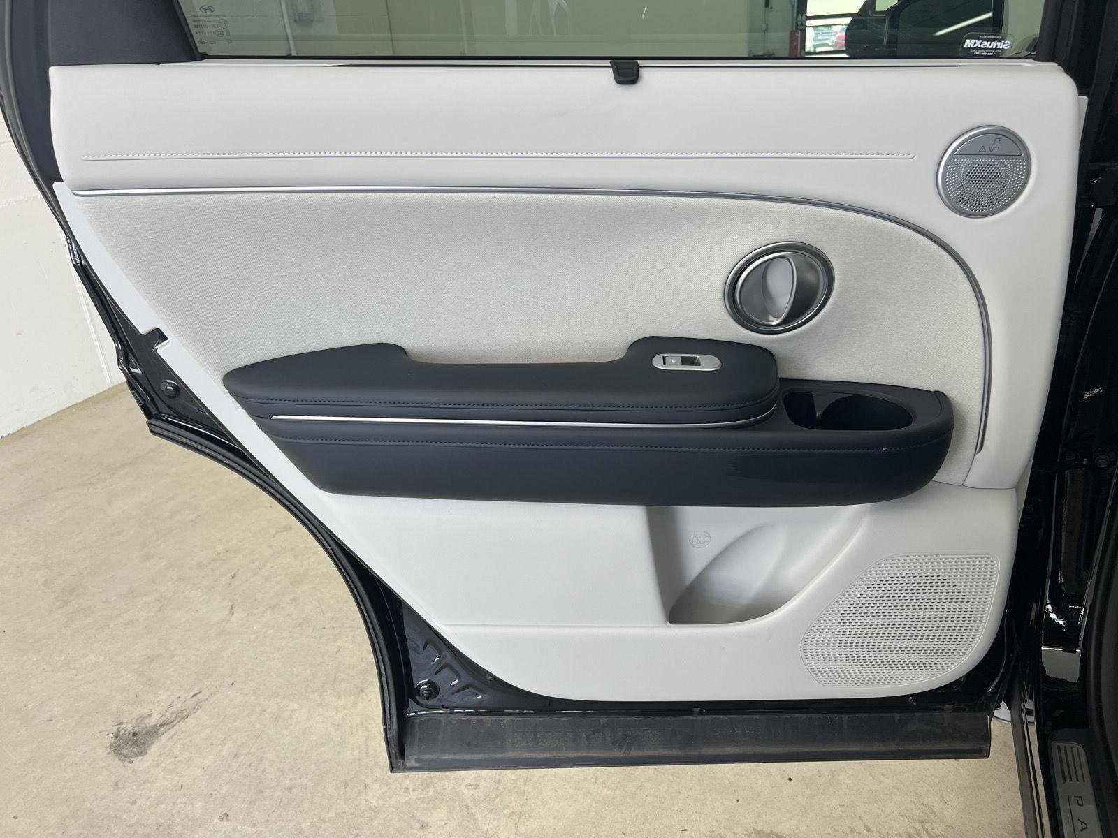 2026 Hyundai Palisade Calligraphy - Photo 25