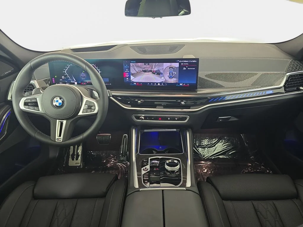 Used 2026 Dravit Grey Metallic BMW M60i image 12