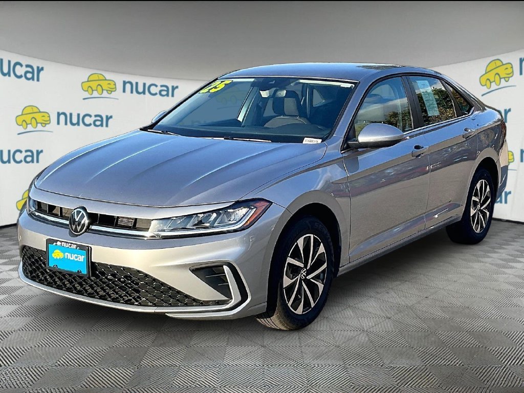 Used 2025 Blue Volkswagen 1.5T S image 3