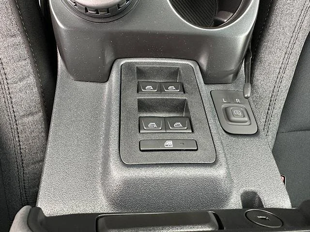 New 2026 Velocity Blue Metallic Ford Base image 22