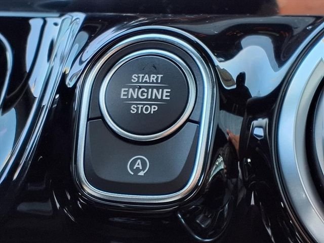 New 2026 White Mercedes-Benz GLA 35 AMG® image 25