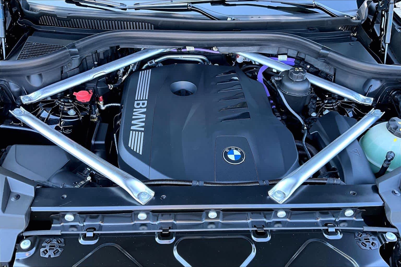 New 2026 Black Sapphire Metallic BMW xDrive40i image 16