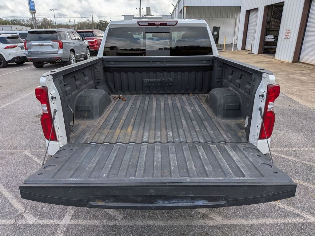 Used 2024 Beige Chevrolet High Country image 27
