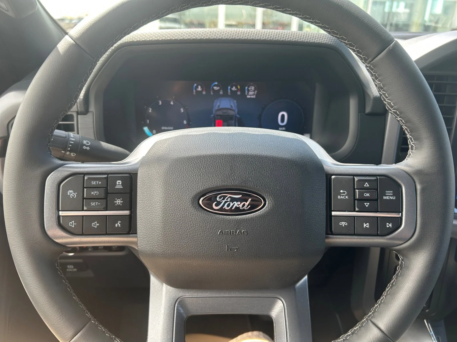 New 2026 Oxford White Ford XLT image 21